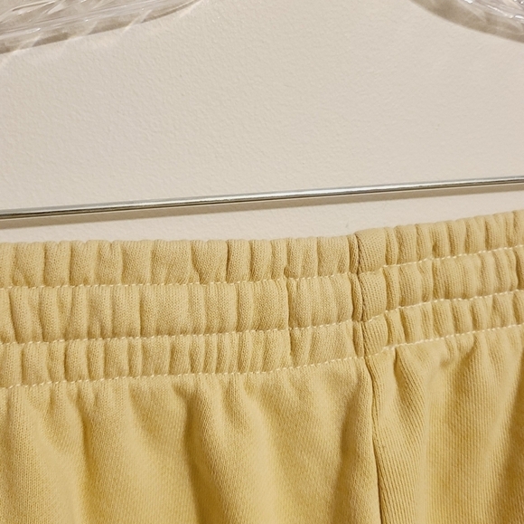 Everlane | Women's White and Tan Colorblock Track Joggers (Size Small) - Picture 13 of 16